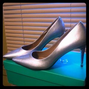 Sassy and Classy Pump